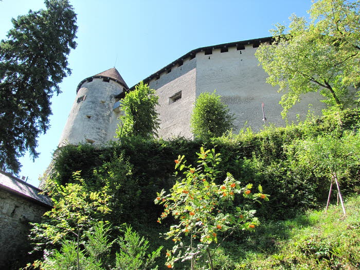 Bled_mit_Burg_q0010