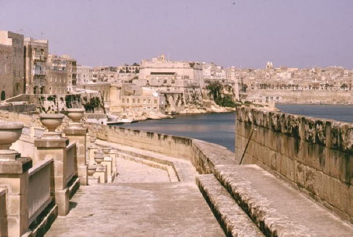 Malta 020013