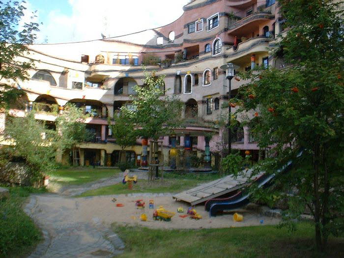 Hundertwasserhaus 002