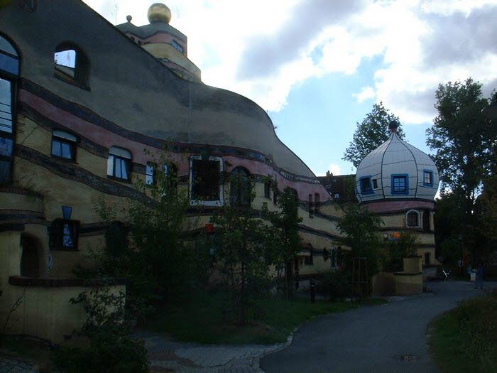 Hundertwasserhaus 005