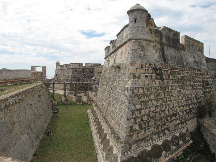 St_de_Cuba_Kastell_0004